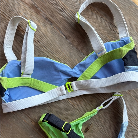 OneOne Colorblock Bikini Set - Picture 4 of 4